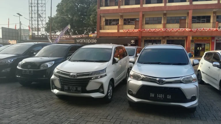 rental mobil makassar - arwin makassar