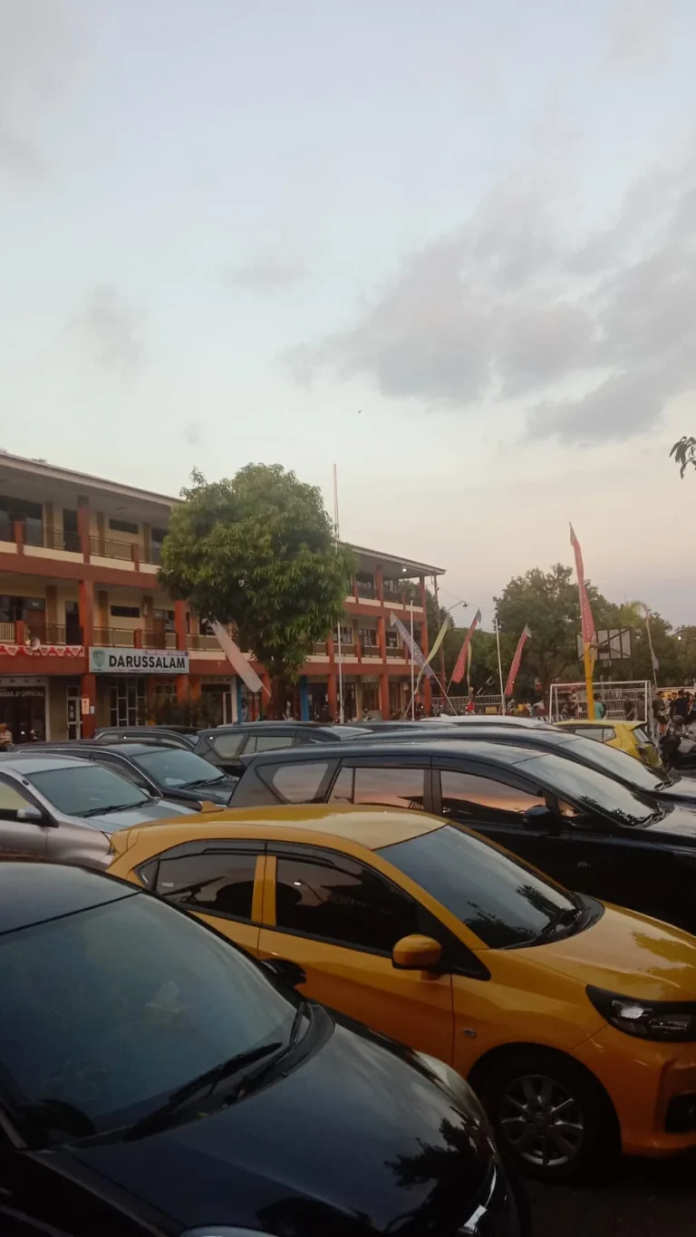 rental mobil makassar - arwin makassar